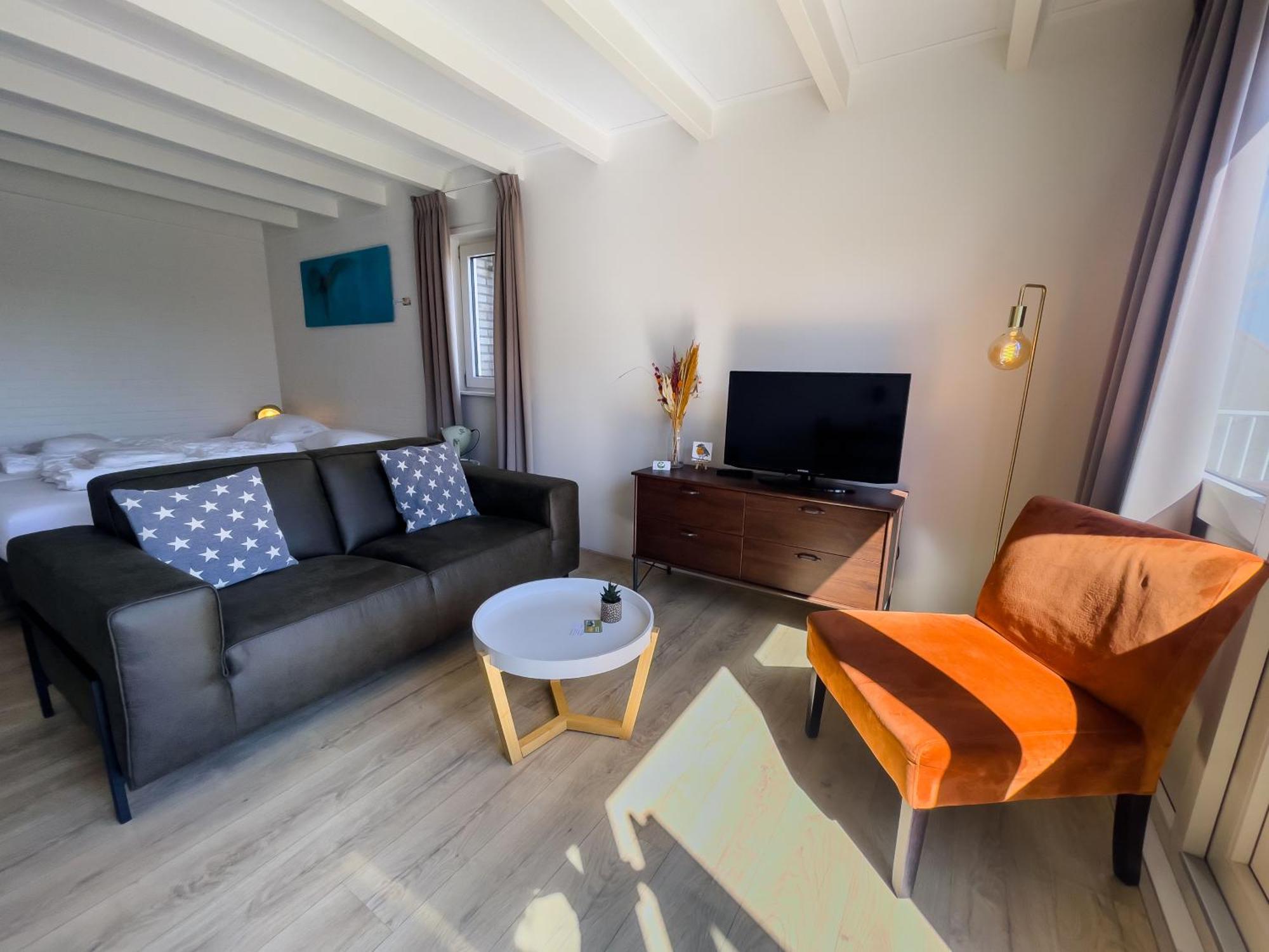 Ferienwohnung De Vlindertuin Nes  Zimmer foto
