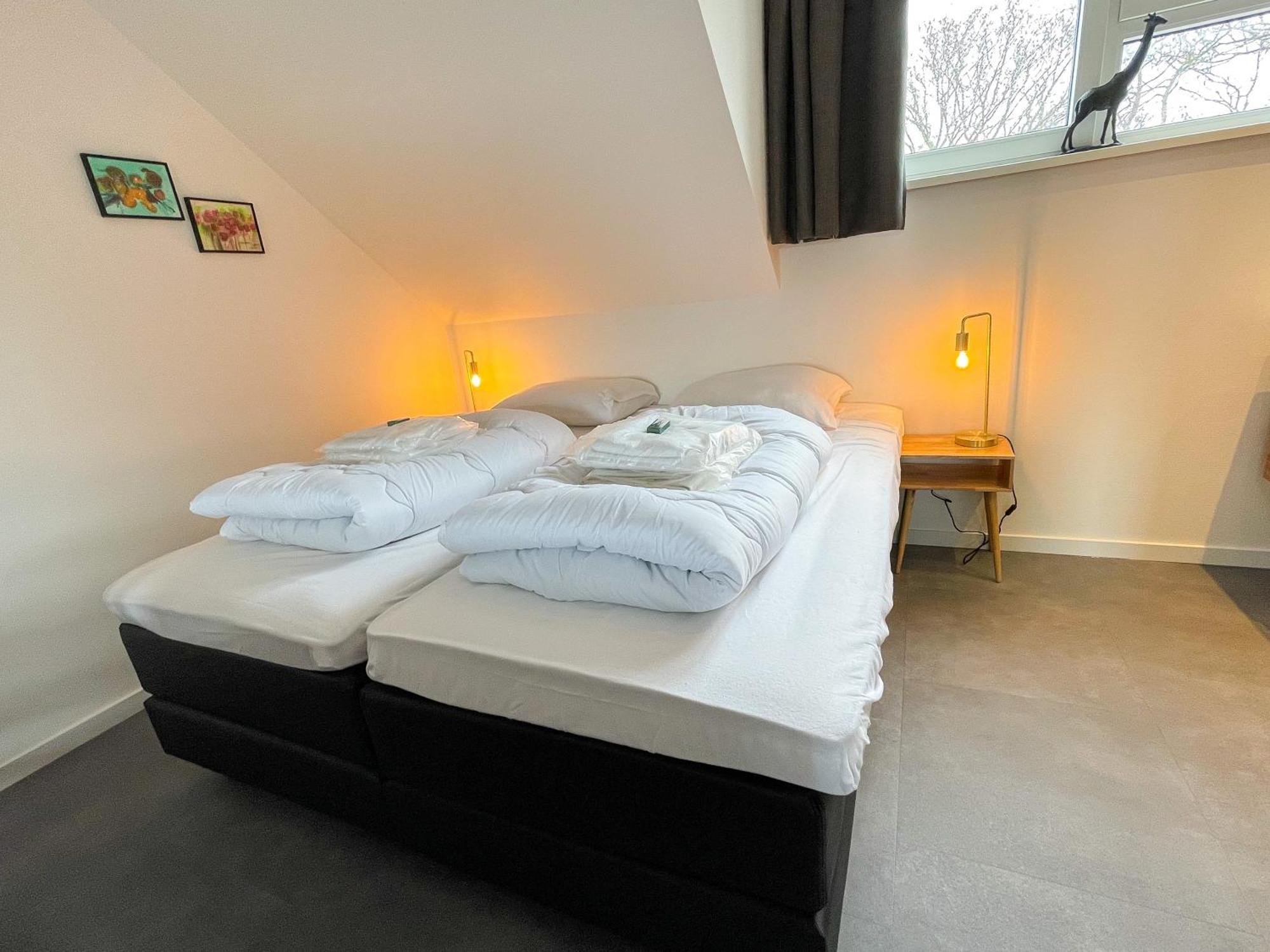 Ferienwohnung De Vlindertuin Nes  Zimmer foto