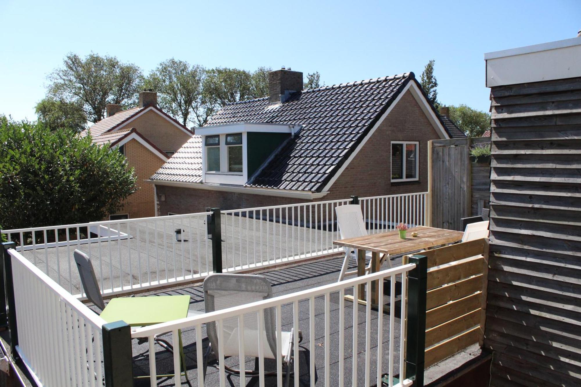 Ferienwohnung De Vlindertuin Nes  Zimmer foto